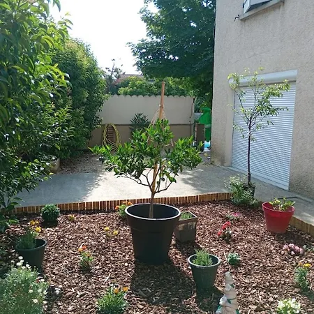 Maison *